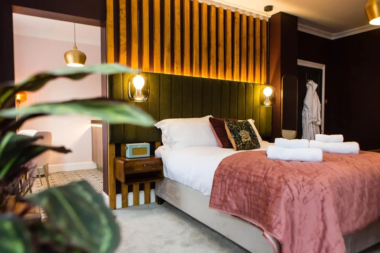 Skeldale House 'All Creatures Great & Small' By Luxury Travel Emporium- Luxury Apartments & Studios In Askrigg, Yorkshire Dales בריטניה