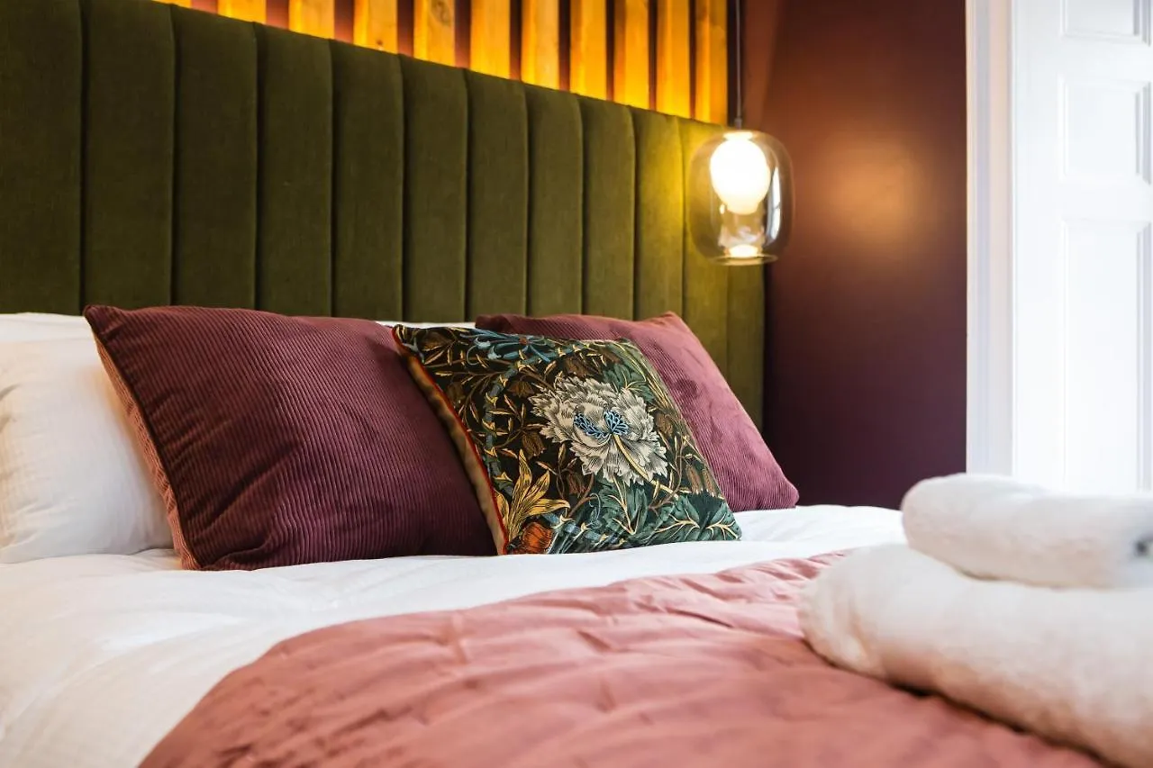 Skeldale House 'All Creatures Great & Small' By Luxury Travel Emporium- Luxury Apartments & Studios In Askrigg, Yorkshire Dales 3*, אסקריג בריטניה