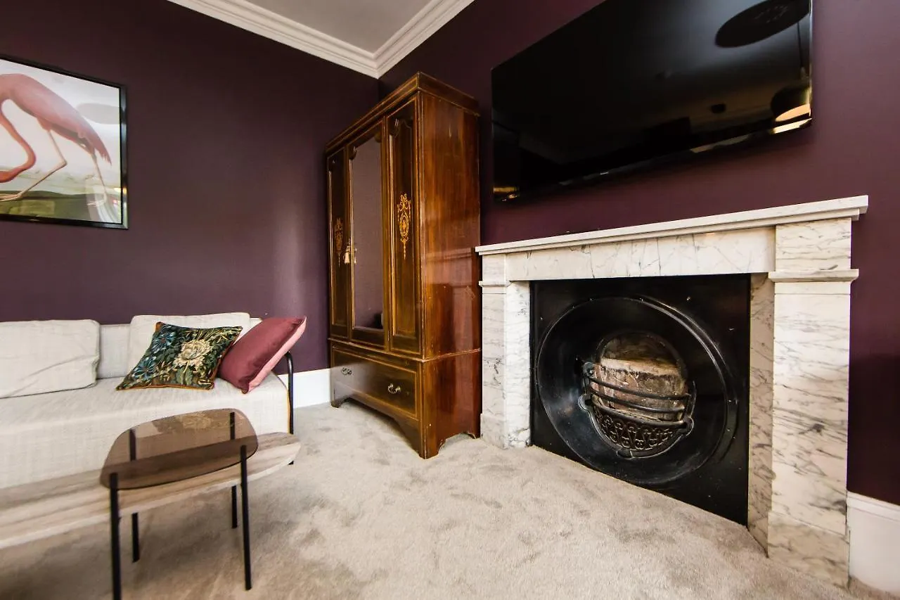 Skeldale House 'All Creatures Great & Small' By Luxury Travel Emporium- Luxury Apartments & Studios In Askrigg, Yorkshire Dales מלון דירות