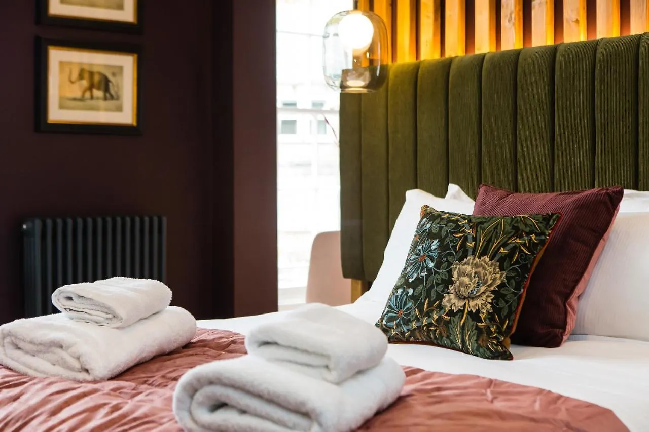 Skeldale House 'All Creatures Great & Small' By Luxury Travel Emporium- Luxury Apartments & Studios In Askrigg, Yorkshire Dales