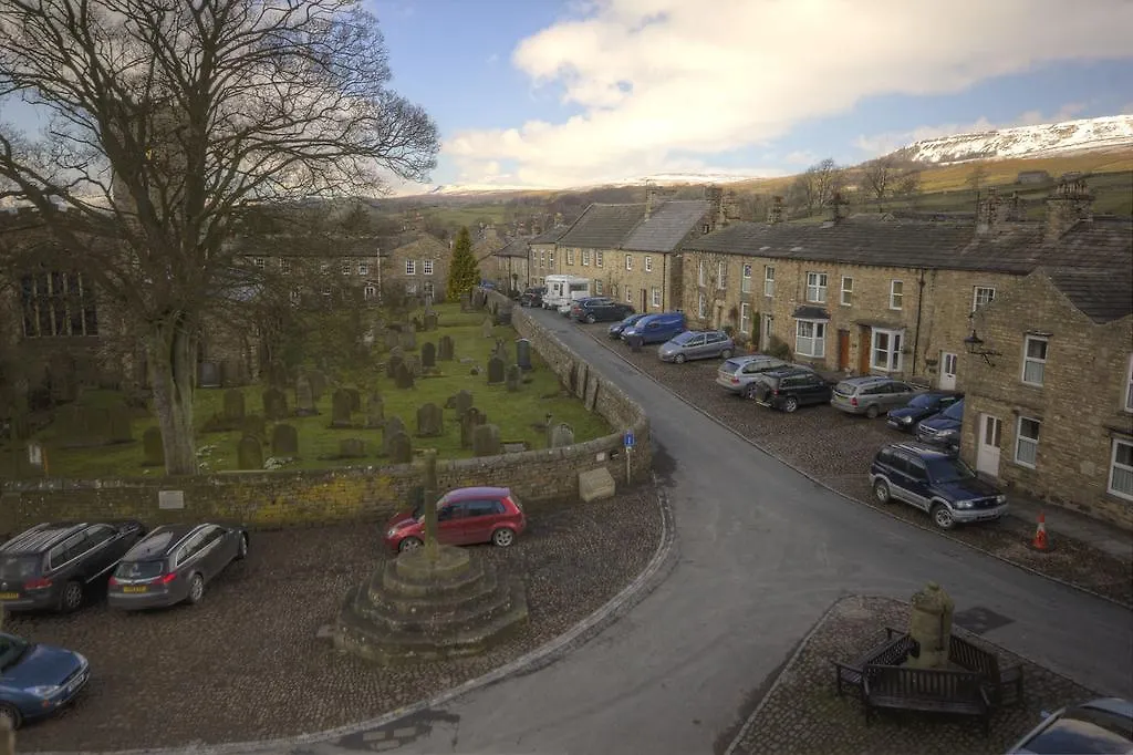 Skeldale House 'All Creatures Great & Small' By Luxury Travel Emporium- Luxury Apartments & Studios In Askrigg, Yorkshire Dales בריטניה