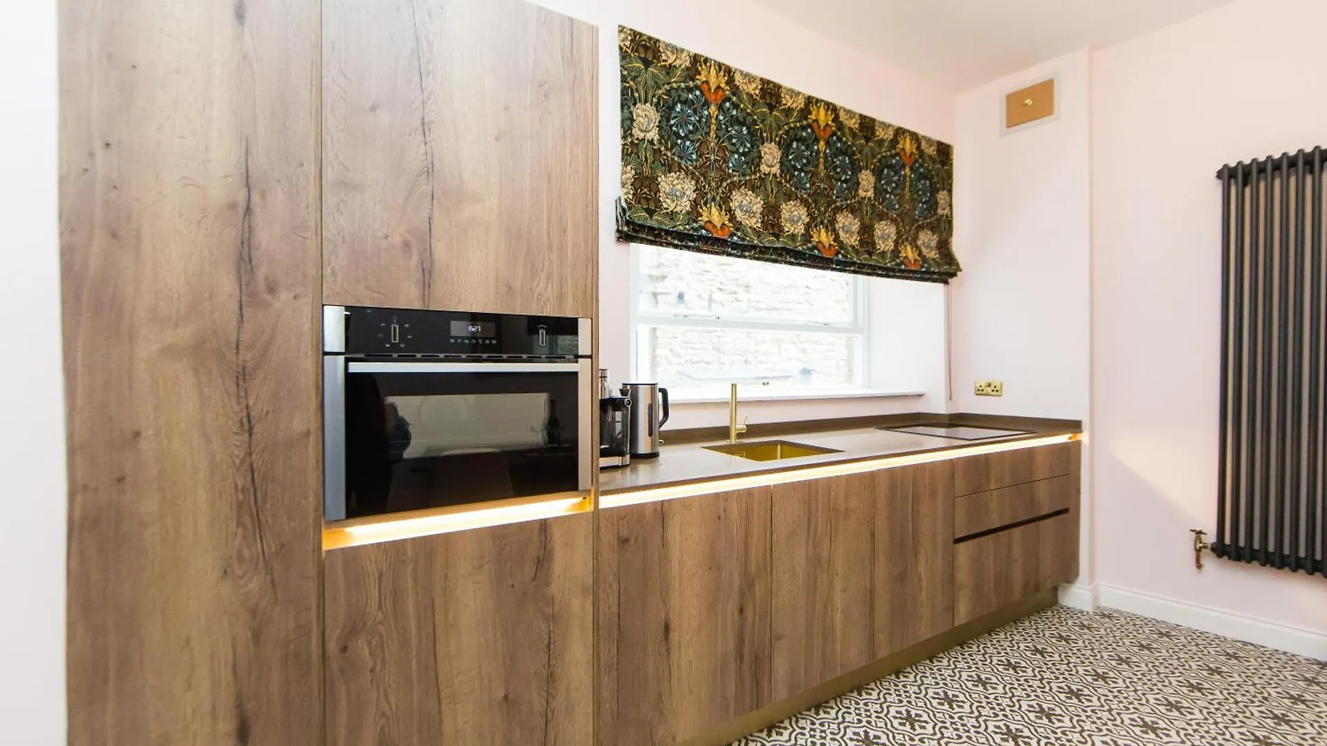 Skeldale House 'All Creatures Great & Small' By Luxury Travel Emporium- Luxury Apartments & Studios In Askrigg, Yorkshire Dales מלון דירות